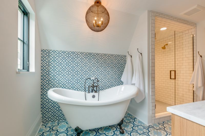 Vintage Style Tub